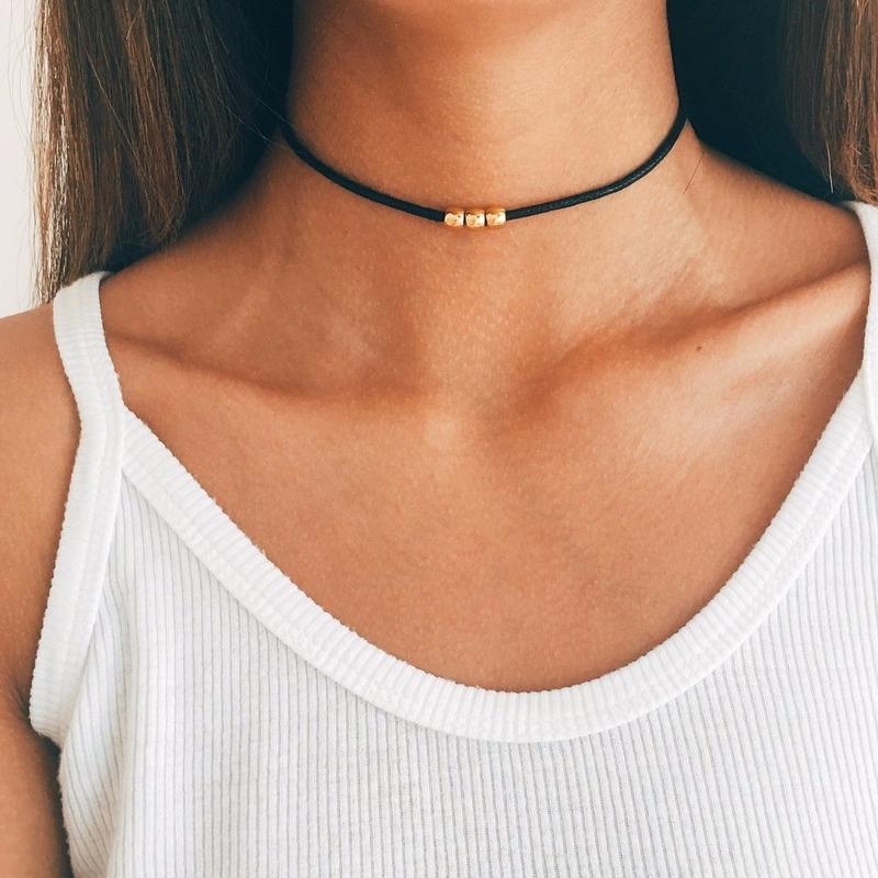 Chokers Black Short Choker Collar Necklace Beads Fashion Women Punk Jewelry Aesthetic
Chokers Black Short Choker Collar Necklace Beads Fashion Women Punk Jewelry Aesthetic