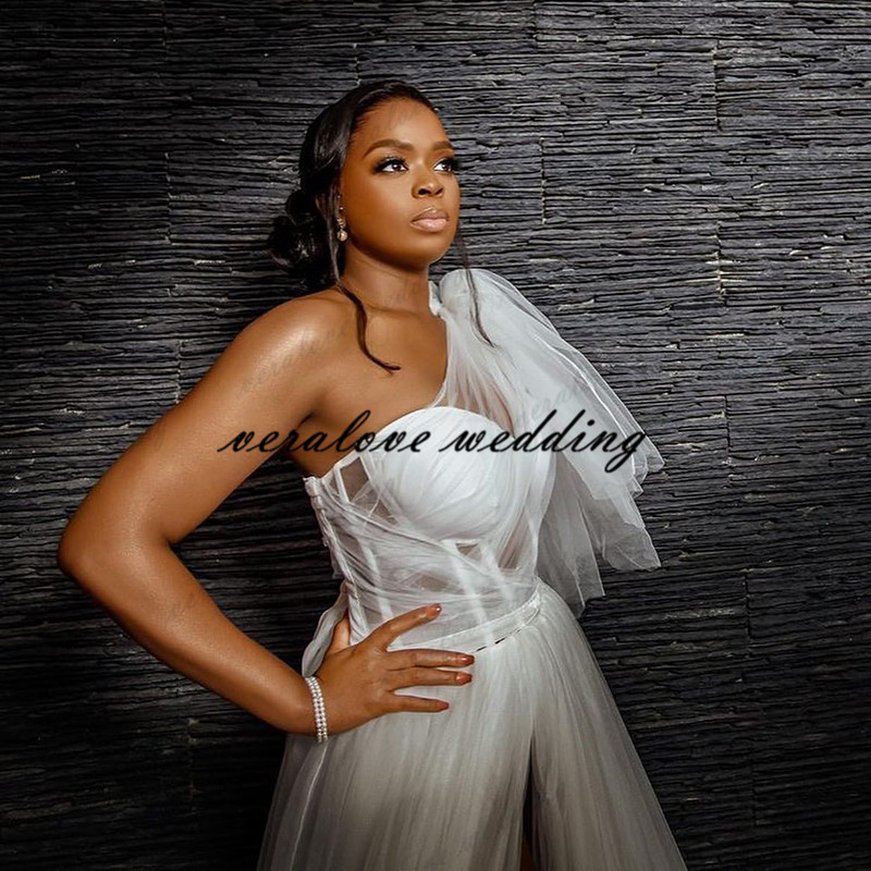 One Shoulder Beach Boho Wedding Dress 2021 Side Split Vestido de Noiva Tulle Sweep Train Princess Wedding Gowns for Russia