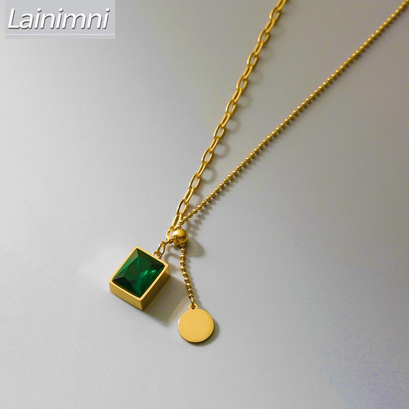 Pendant Necklaces Stylish Green Square Titanium Steel Necklace Jewelry High Quality Stainless Metal Chain Choker Gift 2021, Silver
Pendant Necklaces Stylish Green Square Titanium Steel Necklace Jewelry High Quality Stainless Metal Chain Choker Gift 2021, Silver