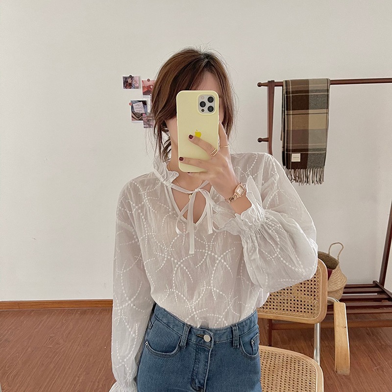 spring autumn women's White blouse Sweet Korean style Long Lantern Sleeve V neck shirt women Loose tops(N0060 210423