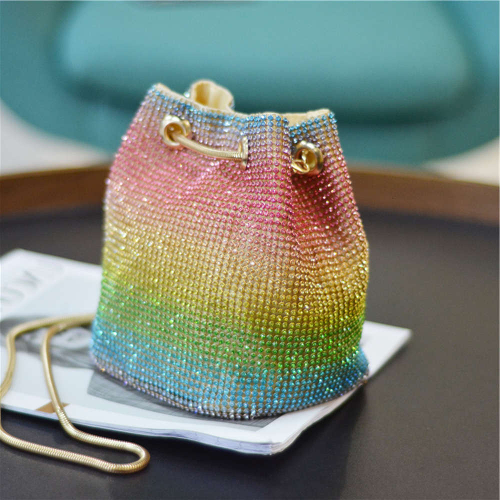 2021DesignerLuxury goods hot fashion bling purse party rainbow colors crystal rhinestone ladies handbag wholesale
2021DesignerLuxury goods hot fashion bling purse party rainbow colors crystal rhinestone ladies handbag wholesale