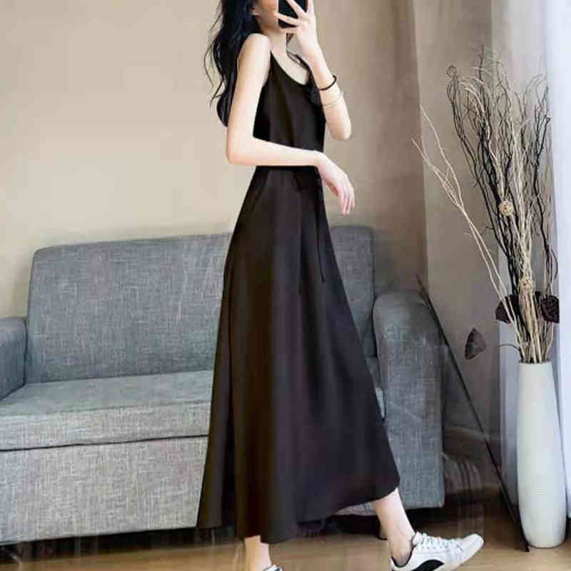 Korean Satin Dress for Women Sleeveless Sexy Party Midi es Plus Size Solid O Neck White Long Sukienki 14496 210508