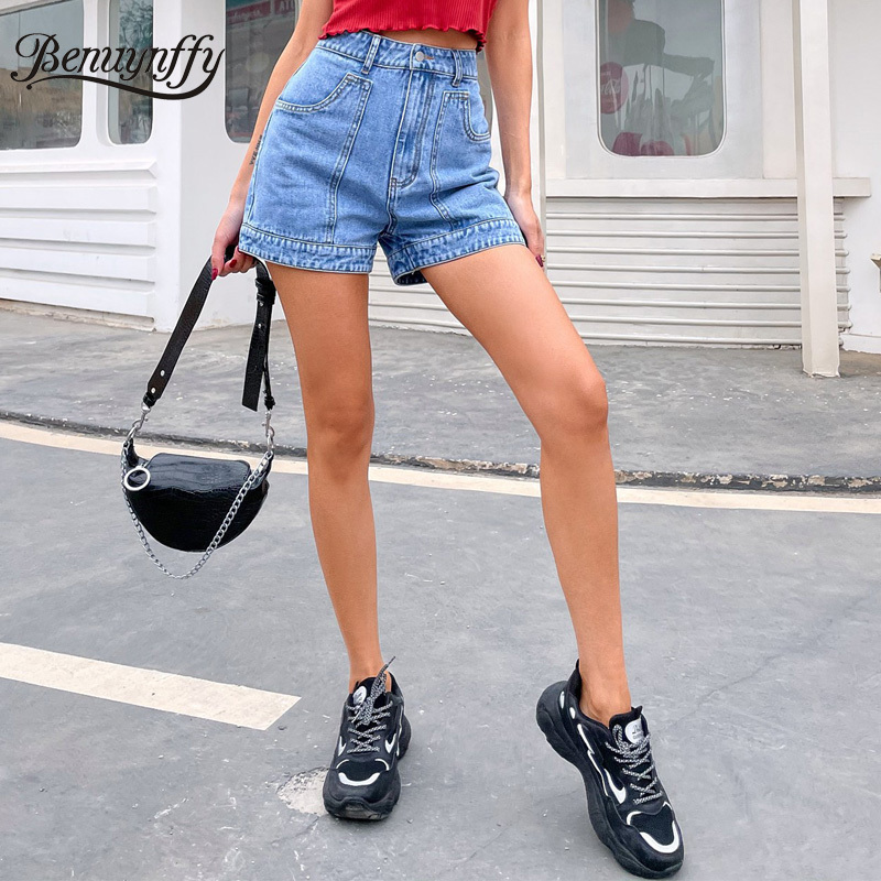 Slant Pocket Solid Washed Denim Shorts Women Fashion Zipper Fly High Waisted Casual Ladies Straight Leg Short Jeans 210510