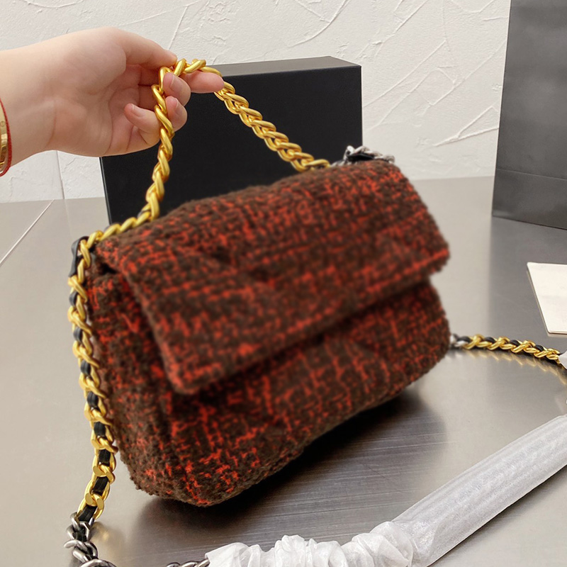 Designer Women Tweed Crossbody Shoulder Bag Paris Woolen Pillows Handbags Woman Weave Houndstooth Handbag Knitted Chain Strap Luxury bags, Make up the difference
Designer Women Tweed Crossbody Shoulder Bag Paris Woolen Pillows Handbags Woman Weave Houndstooth Handbag Knitted Chain Strap Luxury bags, Make up the difference