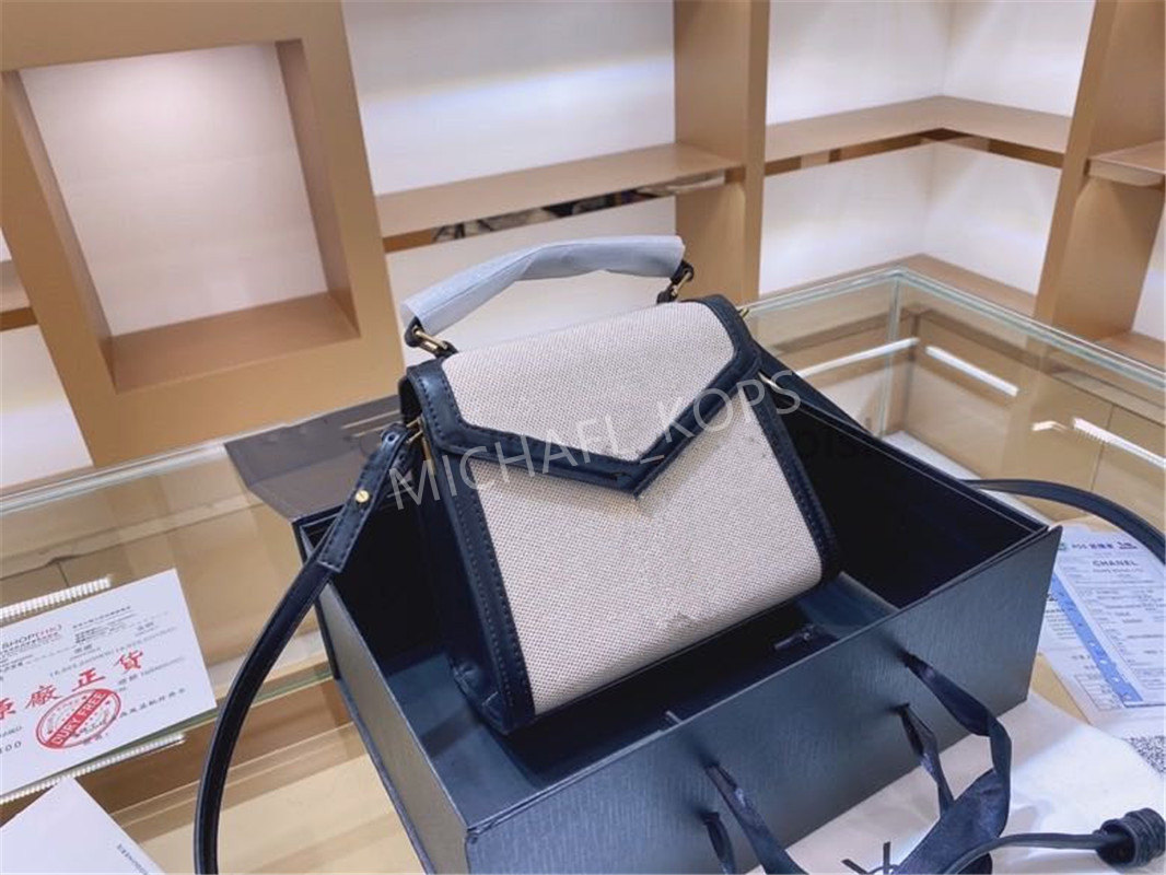 New Designer Luxury Handbags Purses Women Shoulder Bags Two-tone Totes Letter Patchwork Artwork Cassandra Rivet Flap Vintage Clutch Bags, No bags
New Designer Luxury Handbags Purses Women Shoulder Bags Two-tone Totes Letter Patchwork Artwork Cassandra Rivet Flap Vintage Clutch Bags, No bags