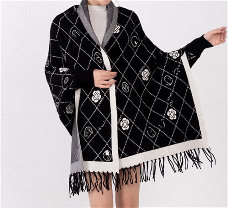 2021 Cape Cape Coat Women's scarf dual-use new spring and winter knit tassel cardigan bat-style cape outside