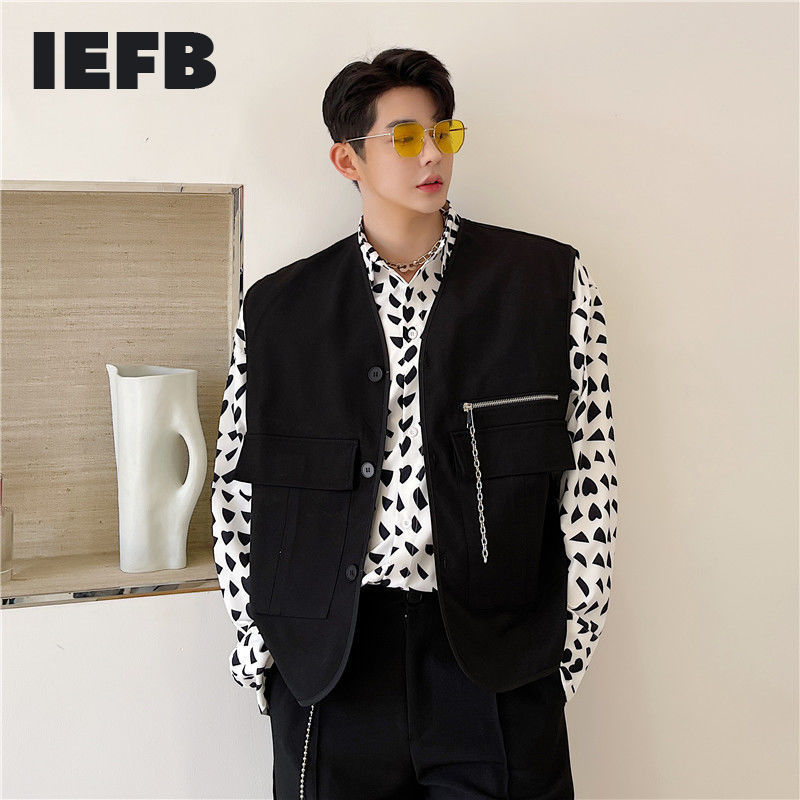 IEFB Korean Trend Waistcoat Men's Cool And Fashionable Cantilevered Sleeveless Vest Loose V Collar Fashion Clothing 9Y7282 210524, Black
IEFB Korean Trend Waistcoat Men's Cool And Fashionable Cantilevered Sleeveless Vest Loose V Collar Fashion Clothing 9Y7282 210524, Black