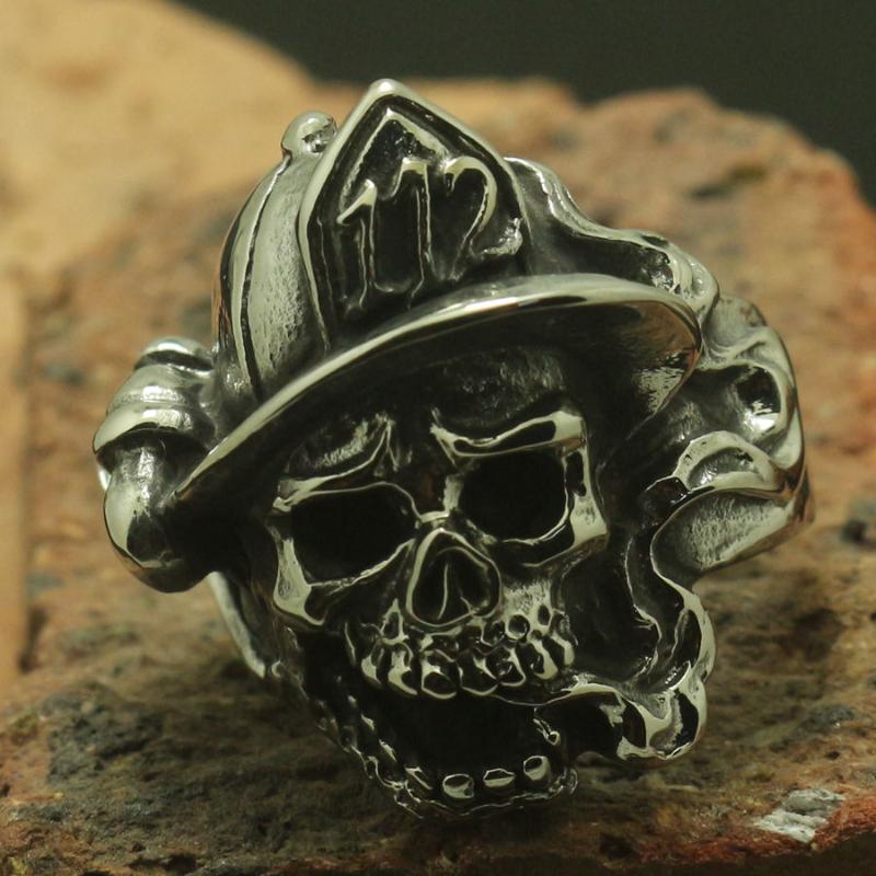 Mens Boy 316L Stainless Steel 112 Devil Skull Ring Cool Band Or Party Good Gift Cluster Rings
Mens Boy 316L Stainless Steel 112 Devil Skull Ring Cool Band Or Party Good Gift Cluster Rings