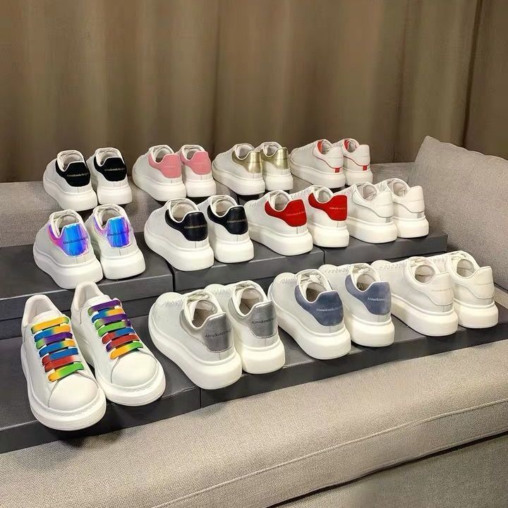 Designer white Black shoes classic suede velvet leather women womens flats platform oversized sneaker men mens espadrille flat sole sneakers mc queen alexander mcqueens, 29
Designer white Black shoes classic suede velvet leather women womens flats platform oversized sneaker men mens espadrille flat sole sneakers mc queen alexander mcqueens, 29