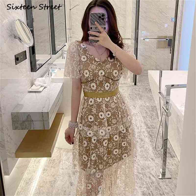 Vintage Apricot Lace Embroidery Dress for Woman Summer V-neck Party Evening es Long Luxury Elegant Female 210603, Gray
Vintage Apricot Lace Embroidery Dress for Woman Summer V-neck Party Evening es Long Luxury Elegant Female 210603, Gray