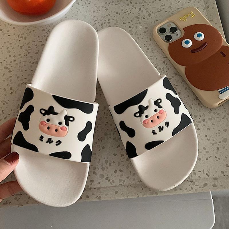 Slippers Cute Cartoon Cows Women Slides 2021 Fashion Beach Female Home Non-slip Slip On Sandals Shoes Flip Flops, Black
Slippers Cute Cartoon Cows Women Slides 2021 Fashion Beach Female Home Non-slip Slip On Sandals Shoes Flip Flops, Black