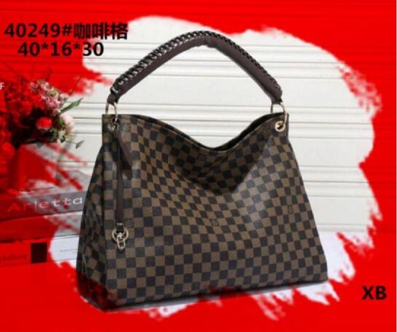 2021 Fashion LV LOUIS bag VITTON women bag classic shoulder bages clutch handbag luxury crossbody packages leather eveni, Red;black
2021 Fashion LV LOUIS bag VITTON women bag classic shoulder bages clutch handbag luxury crossbody packages leather eveni, Red;black