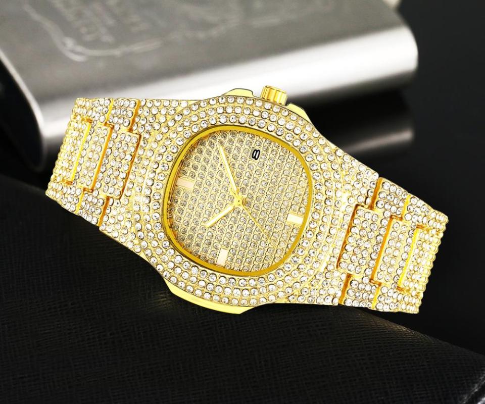 Wristwatches Bling Diamond Women Men Watches Iced Out Gold Silver Quartz Wrist Watch Mens Clock Relogio Feminino Zegarek Damski
Wristwatches Bling Diamond Women Men Watches Iced Out Gold Silver Quartz Wrist Watch Mens Clock Relogio Feminino Zegarek Damski