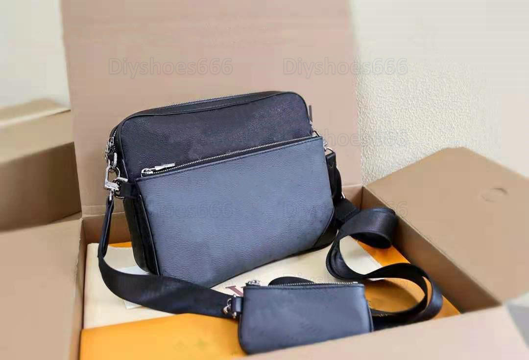 TRIO 3pcs Messenger Bag M69443 Eclipse Reverse Canvas Mens Crossbody Bags 3 Pieces Sets Leather Mans Shoulder Bags Purse Wallet Clutch, Bubble wrap packaging
TRIO 3pcs Messenger Bag M69443 Eclipse Reverse Canvas Mens Crossbody Bags 3 Pieces Sets Leather Mans Shoulder Bags Purse Wallet Clutch, Bubble wrap packaging