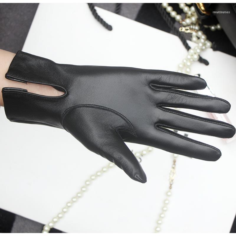 Women's 25cm Sheepskin Gloves Without Lining Single Layer Leather Driving Glove Simple Elegant Over The Wrist,Custom-made Female1
Women's 25cm Sheepskin Gloves Without Lining Single Layer Leather Driving Glove Simple Elegant Over The Wrist,Custom-made Female1