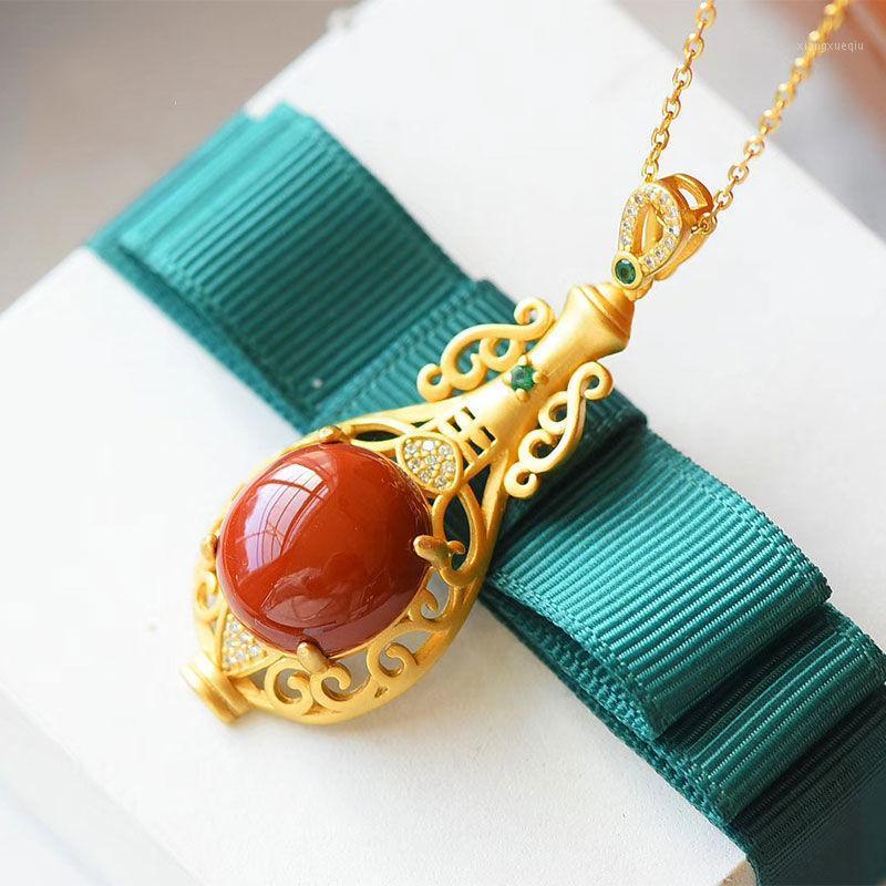 Silver Inlaid Natural South Red Vase Pendant Necklace Chinese Style Retro Unique Sand Gold Craft Charm Women's Brand Jewelry Chains
Silver Inlaid Natural South Red Vase Pendant Necklace Chinese Style Retro Unique Sand Gold Craft Charm Women's Brand Jewelry Chains