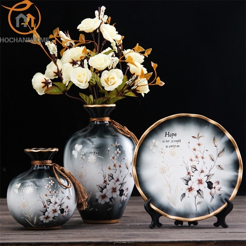 4 Pieces/Set European Ceramic Vase With Flowers Ornament Nordic Home Decor Modern Living Room Decoration Accessories s 220221
4 Pieces/Set European Ceramic Vase With Flowers Ornament Nordic Home Decor Modern Living Room Decoration Accessories s 220221