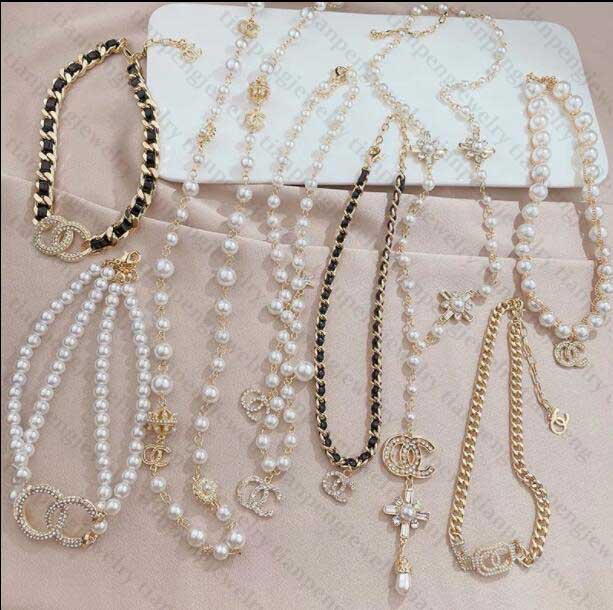 designer necklace c letter women pendant necklace designer jewelry crystal diamond pearl gold necklaces quality, Silver
designer necklace c letter women pendant necklace designer jewelry crystal diamond pearl gold necklaces quality, Silver