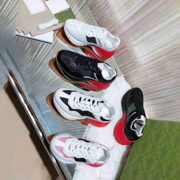 2021 Designer Rhyton Sneakers casual shoe Women Men Trainers Vintage Luxury Chaussures Ladies sport Shoes Designers runner Sneaker with box large size 35-46
2021 Designer Rhyton Sneakers casual shoe Women Men Trainers Vintage Luxury Chaussures Ladies sport Shoes Designers runner Sneaker with box large size 35-46