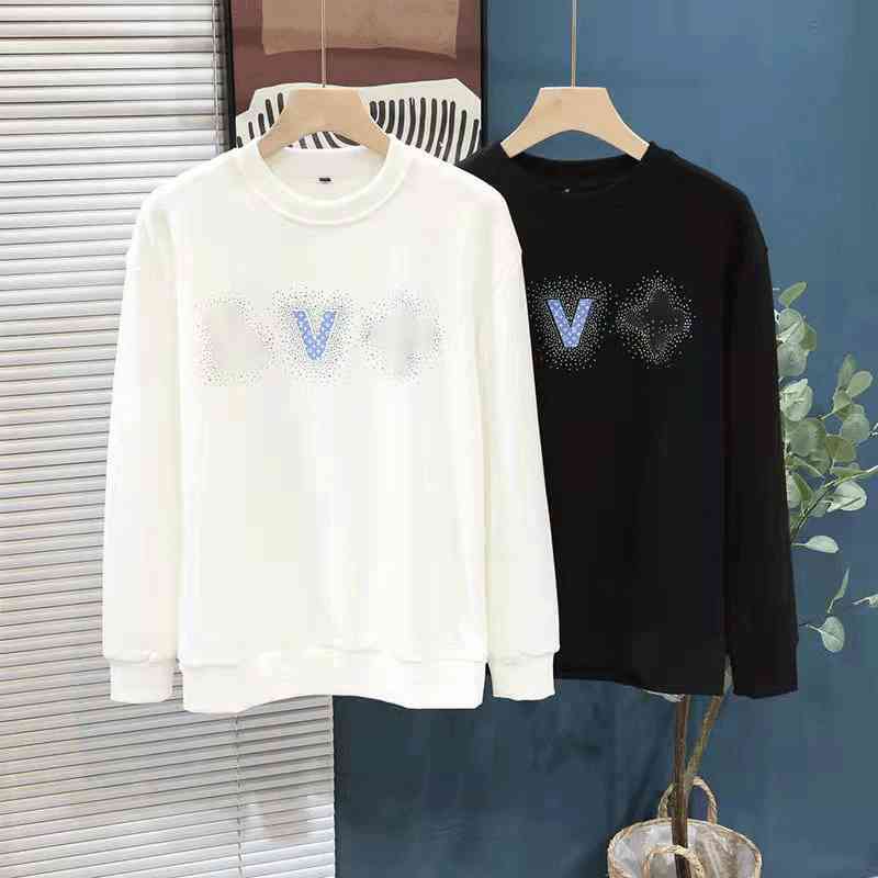 Designer Luxury Monclair Classic Hip Hop FF High Street Big V Bear Print Hoodie Couples Of Black White Men Women Casual Sweater -XXXL
Designer Luxury Monclair Classic Hip Hop FF High Street Big V Bear Print Hoodie Couples Of Black White Men Women Casual Sweater -XXXL