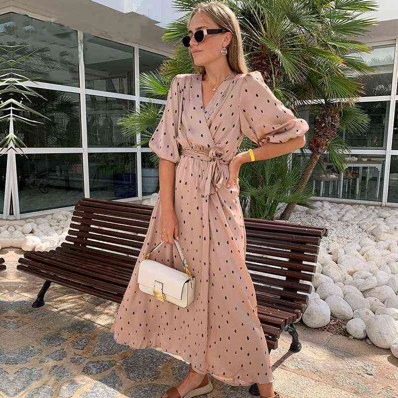 Polka Dot Women Wrap Dress Elegant Puff Sleeve A-Line V Neck Sash Party Dress Fashion Split Satin Streetwear Retro Maxi Dress G1223, As the picture
Polka Dot Women Wrap Dress Elegant Puff Sleeve A-Line V Neck Sash Party Dress Fashion Split Satin Streetwear Retro Maxi Dress G1223, As the picture