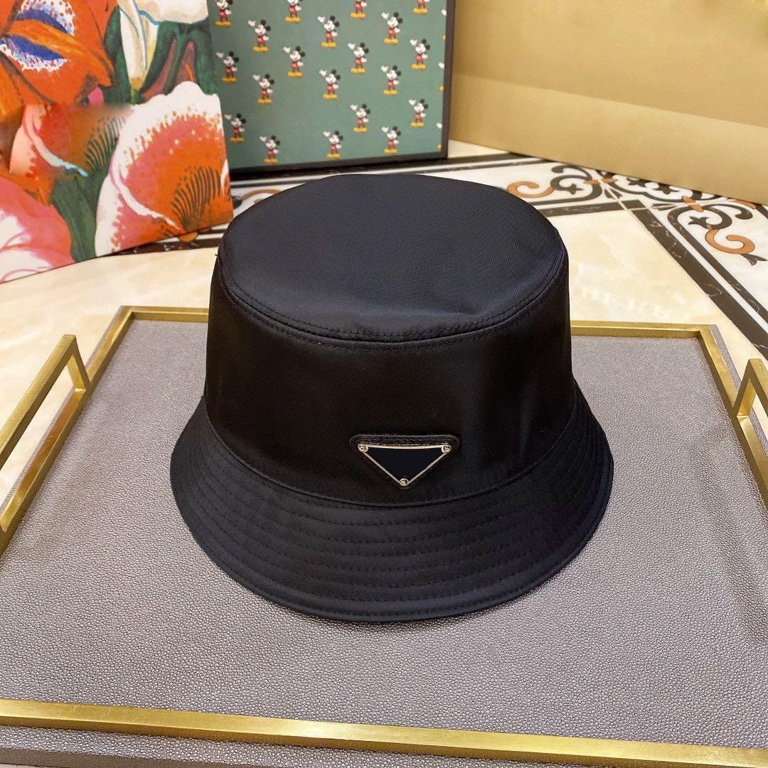 Wholesale High Quality Bucket Hat Designer Cap for Men Woman Nylon Caps Beanie Casquettes Fisherman Buckets Hats Patchwork Fashion Summer Sun Visor AP26, Black-black logo
Wholesale High Quality Bucket Hat Designer Cap for Men Woman Nylon Caps Beanie Casquettes Fisherman Buckets Hats Patchwork Fashion Summer Sun Visor AP26, Black-black logo