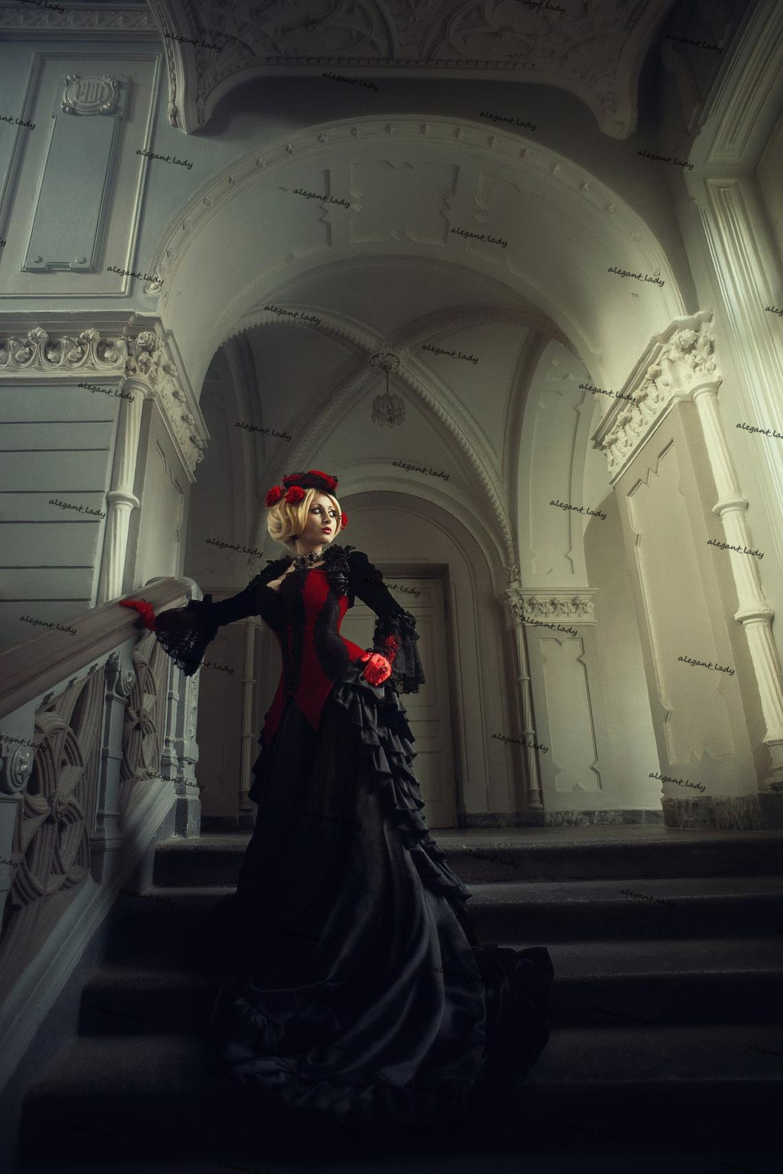 Velvet Corset Wedding Dresses Black red Vampire gothic Evil queen Victorian Bridal Gown Skirt with Long Sleeve jacekt plus size