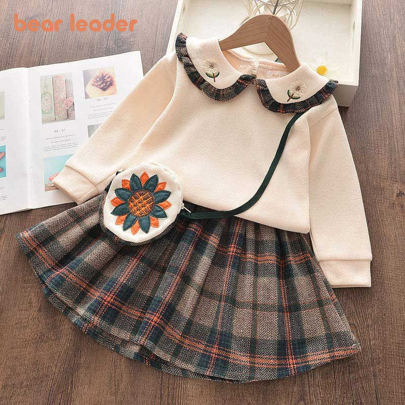 Bear Leader Girls Dress Winter Kids Princess Dress Long Sleeve Sweet Girls Clothing Top Pullover+ Dress with Bag Vestido 210708, Gray az638 
Bear Leader Girls Dress Winter Kids Princess Dress Long Sleeve Sweet Girls Clothing Top Pullover+ Dress with Bag Vestido 210708, Gray az638