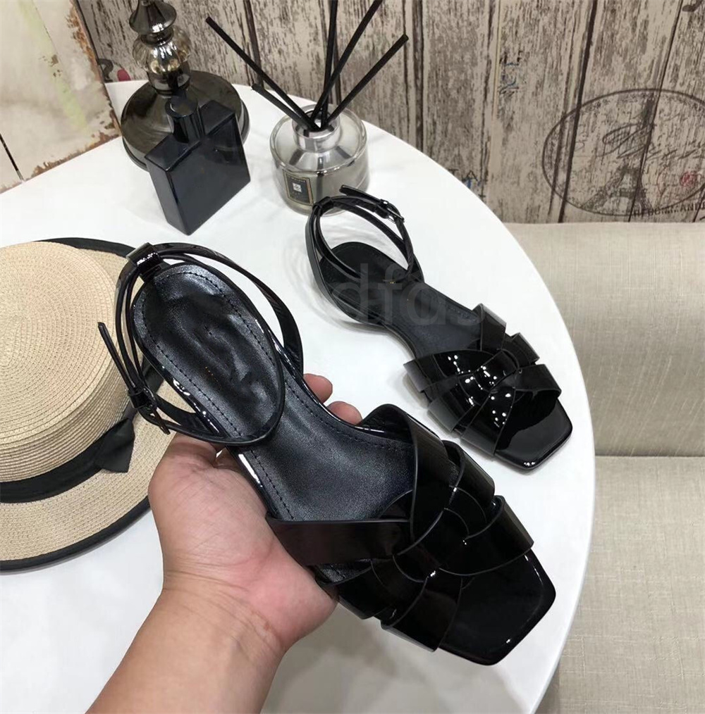 Summer Women's Sandals Classic Shoes Block High Heels Platform Pumps Ladies Wedding Prom Dress Louis
ShoesVitton, Black
Summer Women's Sandals Classic Shoes Block High Heels Platform Pumps Ladies Wedding Prom Dress Louis
ShoesVitton, Black