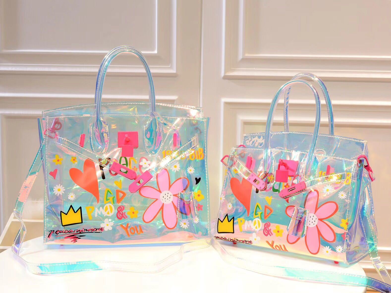 louis vutton baglouis vutton bagwomen's pvc jelly printed transparent laser bag large capacity pink lock hand-held single shoulder mess
louis vutton baglouis vutton bagwomen's pvc jelly printed transparent laser bag large capacity pink lock hand-held single shoulder mess