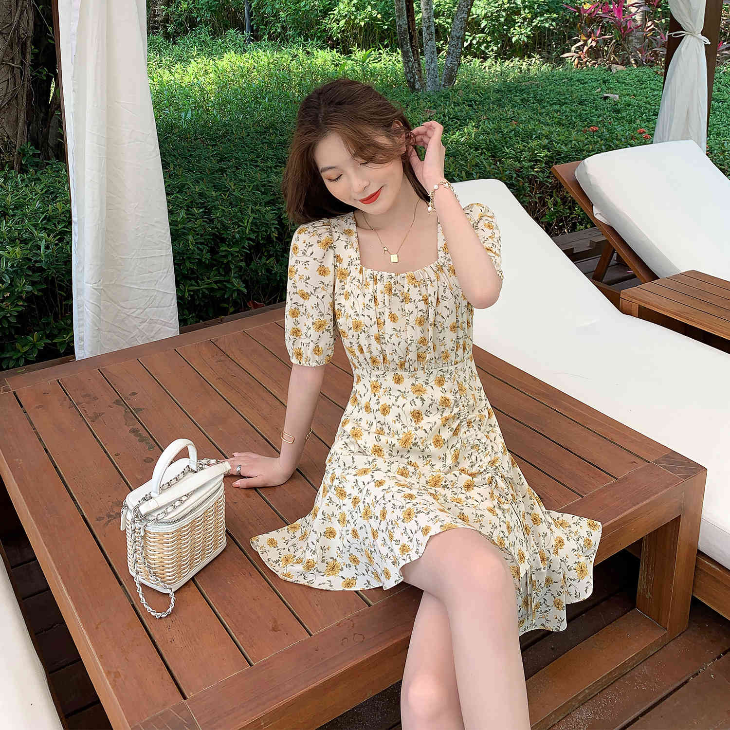 Summer Camisole Dress Women Elegant Sweet Floral V-Neck Fairy Strap Dress Beach Evening Party Kawaii Dress Korean 210521