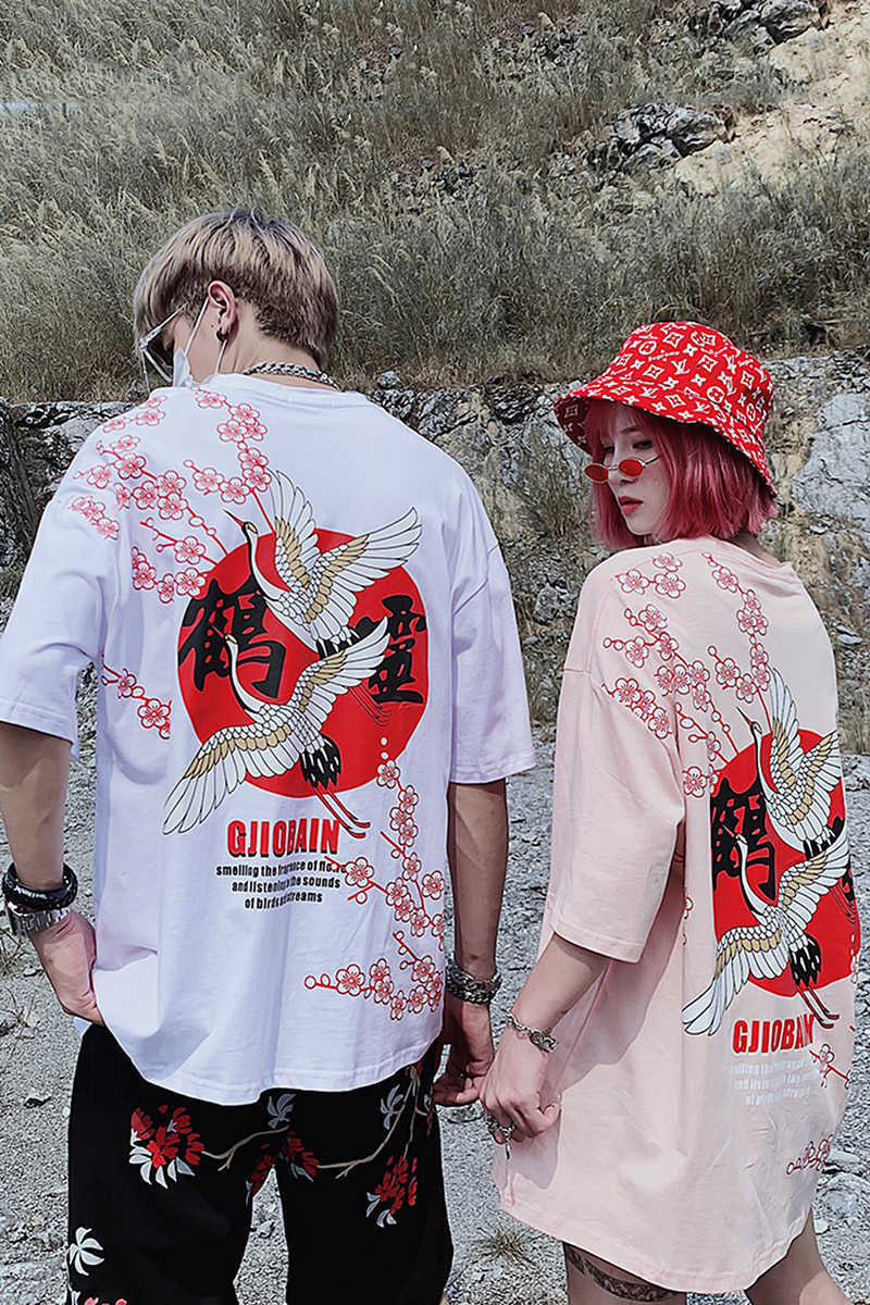 2019 Summer High Quality Crane Sakura Flower Print Short Sleeve Shirt Couple Casual Oversized Cotton Harajuku T-Shirt Tee Male X0628