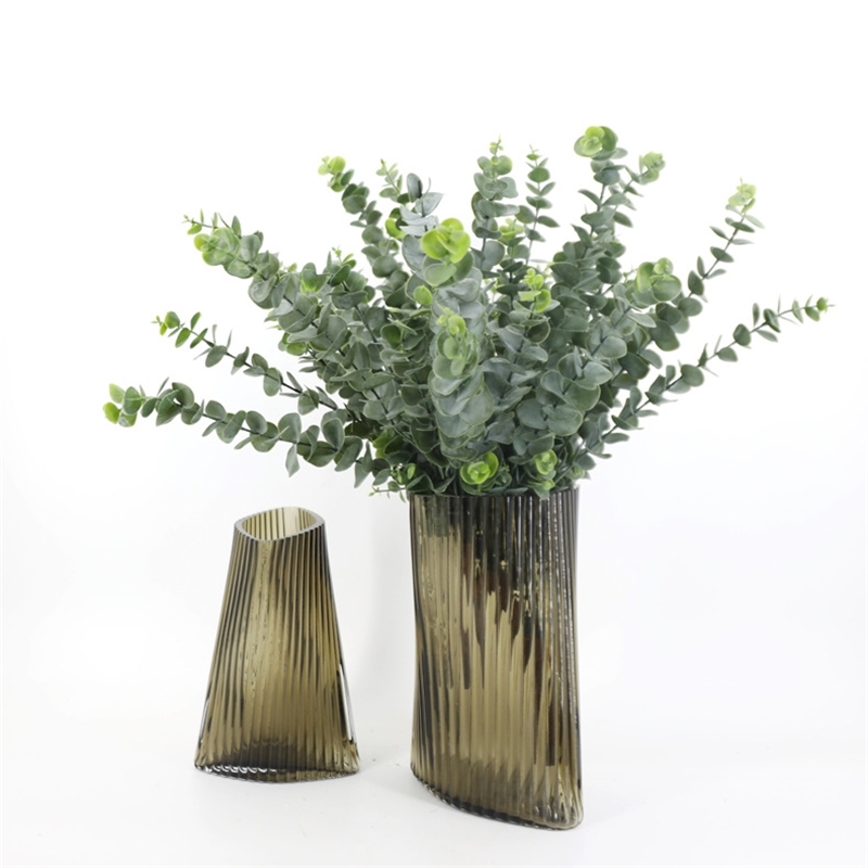 Tie the band frost eucalyptus simulation money leaf artificial branch flower arrangement with material photography props
Tie the band frost eucalyptus simulation money leaf artificial branch flower arrangement with material photography props