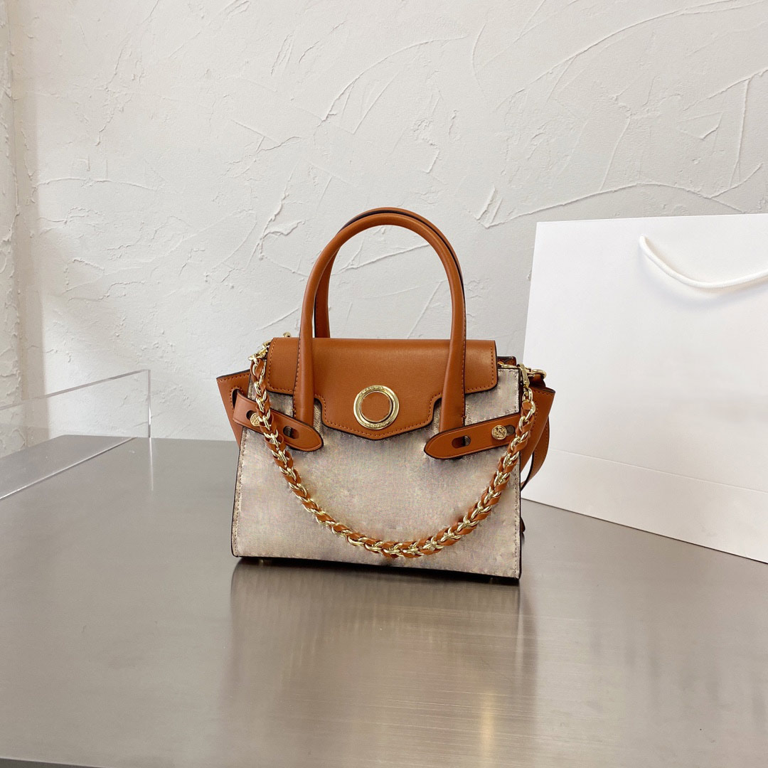 Fashion Women Handbag Saddle Designer Ladies Shoulder Bags Youth Flap Sweet Wind Genuine Leather Crossbody Bag M0223
Fashion Women Handbag Saddle Designer Ladies Shoulder Bags Youth Flap Sweet Wind Genuine Leather Crossbody Bag M0223