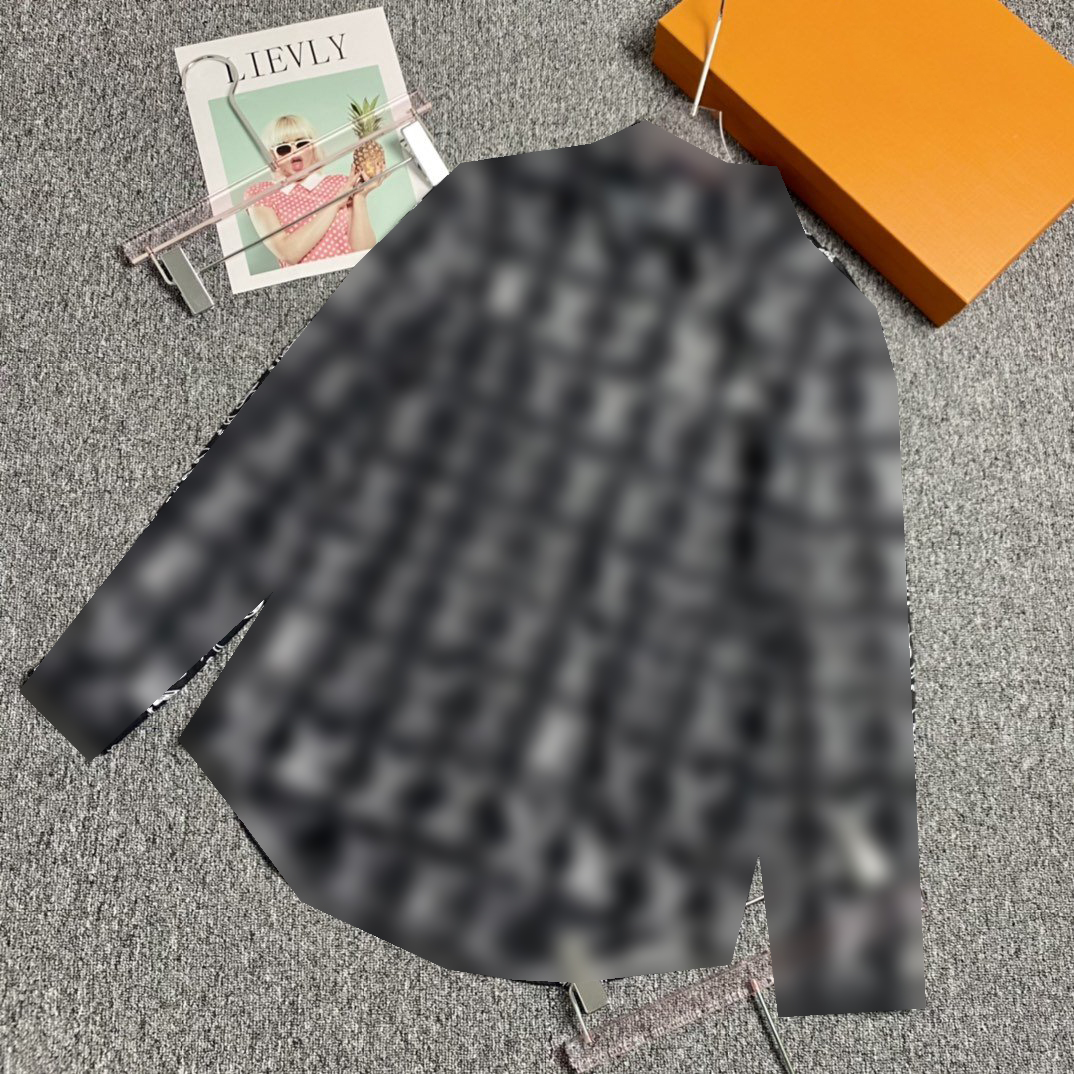 2021 Paris spring and autumn latest fashion classic letter printing casual loose men's shirt French men's designer luxury limited high-end men women's shirts, Black
2021 Paris spring and autumn latest fashion classic letter printing casual loose men's shirt French men's designer luxury limited high-end men women's shirts, Black