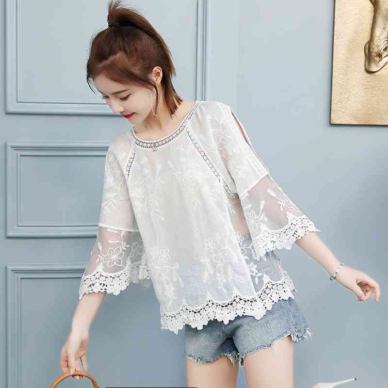 Blusas Mujer De Moda Flare Sleeve Summer Blouse Women Hollow Lace Floral Embroidery Chiffon Blouse Shirt Women Clothes C925 210602