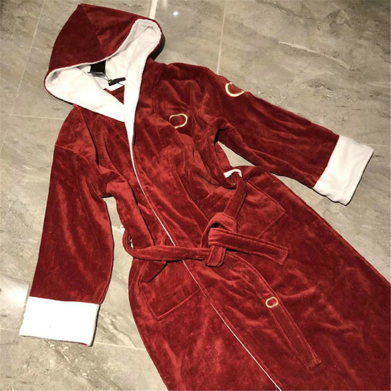 Autumn Winter Hooded Robe Men Women Bath Sleep Robes With Hoods Embroidered Letter Designer Bathrobe Couple Nightgown
Autumn Winter Hooded Robe Men Women Bath Sleep Robes With Hoods Embroidered Letter Designer Bathrobe Couple Nightgown