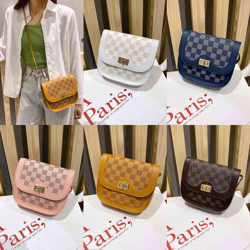 Kids Wallet Kid Girl Purse Handbag Classic One Shoulder Purses PU Mini Totes Bag Luxurys Designers Children Plaid Printing Postman Bags 5color G65XN50, Pink
Kids Wallet Kid Girl Purse Handbag Classic One Shoulder Purses PU Mini Totes Bag Luxurys Designers Children Plaid Printing Postman Bags 5color G65XN50, Pink