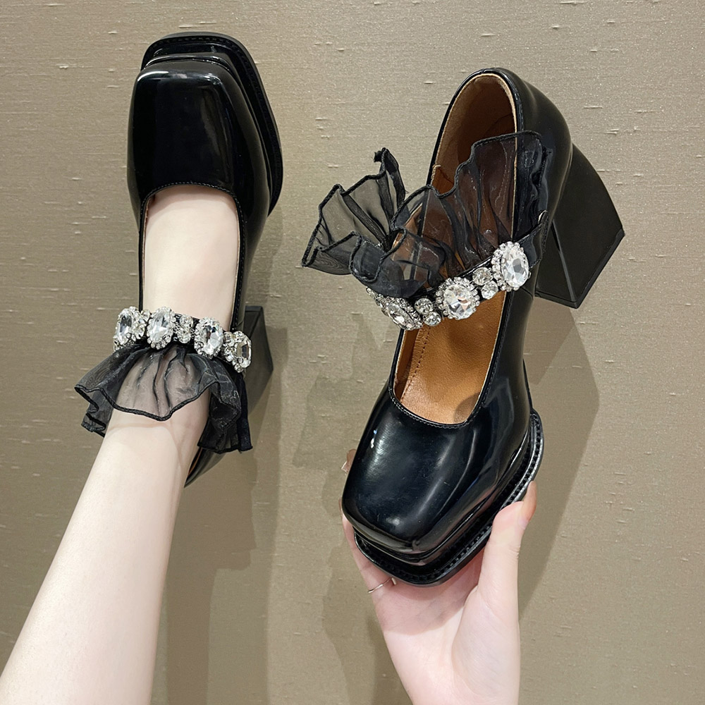 Mary Jane High Heels Shoes Women Square Toe Chunky Platform Pumps Women Retro Fashion One Strap Buckle Leather Shoes 2022 Spring, Black
Mary Jane High Heels Shoes Women Square Toe Chunky Platform Pumps Women Retro Fashion One Strap Buckle Leather Shoes 2022 Spring, Black