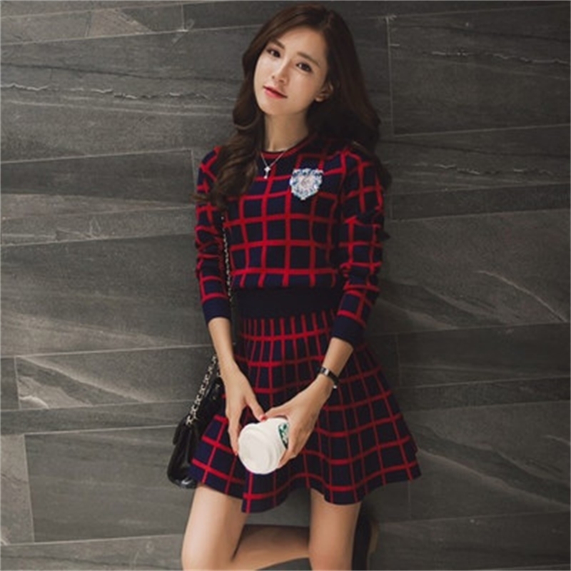 Long-Sleeve Sweater Skirt Suits Women Runway Sweet Beads Collar Knit Crop Top A-Line Women's 2pcs Set 210520