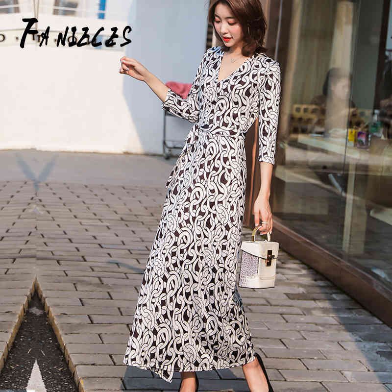 Bohemian chain Print Maxi Dress Women summer Holiday V-neck Fashion Beachwear Female Autumn Bow Sashes Long Dresses vestido 210520, V36-3078
Bohemian chain Print Maxi Dress Women summer Holiday V-neck Fashion Beachwear Female Autumn Bow Sashes Long Dresses vestido 210520, V36-3078