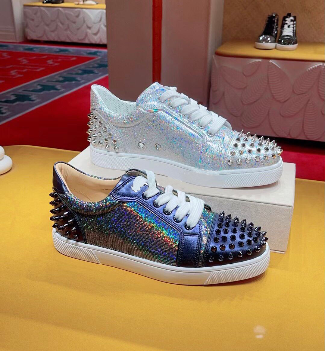 Perfect Brands Seavaste 2 Sneakers Shoes Red Bottom Men Women Spikes Outdoor Trainers Discount Footwear Party Wedding Dress With Box,EU35-47
Perfect Brands Seavaste 2 Sneakers Shoes Red Bottom Men Women Spikes Outdoor Trainers Discount Footwear Party Wedding Dress With Box,EU35-47