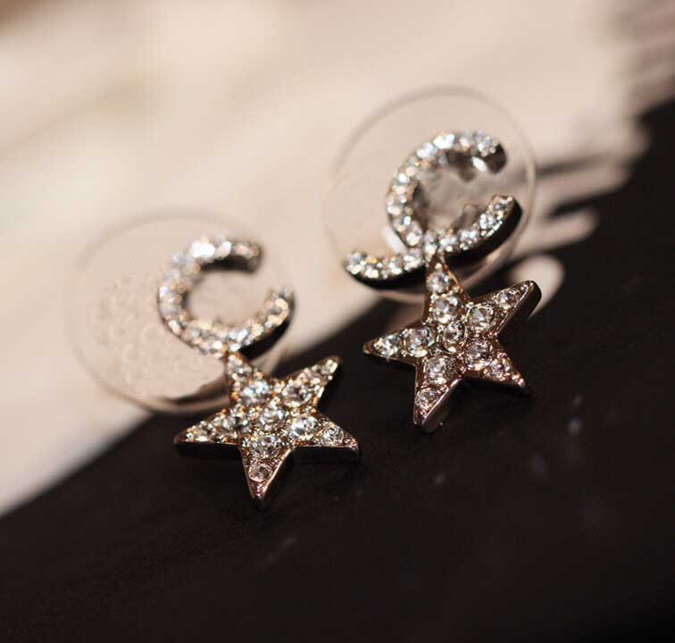 2022 Top quality Fashion style CHARM Star shape stud earring with all diamond for women wedding jewelry gift have stamp box PS3103
2022 Top quality Fashion style CHARM Star shape stud earring with all diamond for women wedding jewelry gift have stamp box PS3103
