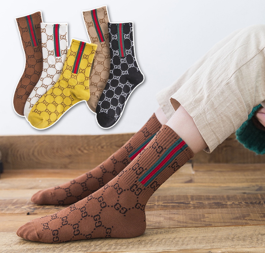 Fashion Mens Womens Socks Five Pair Mesh Letter Printed Embroidery Cotton Man Basketball Sock, Picture color: 5 pairs / piece
Fashion Mens Womens Socks Five Pair Mesh Letter Printed Embroidery Cotton Man Basketball Sock, Picture color: 5 pairs / piece