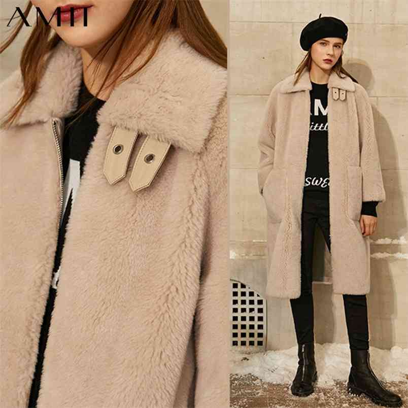 Minimalism Winter Fur Women's Coat Fashion Solid Lapel Loose Stand Collar Female Jacket Women 1366 210527, Apricot
Minimalism Winter Fur Women's Coat Fashion Solid Lapel Loose Stand Collar Female Jacket Women 1366 210527, Apricot