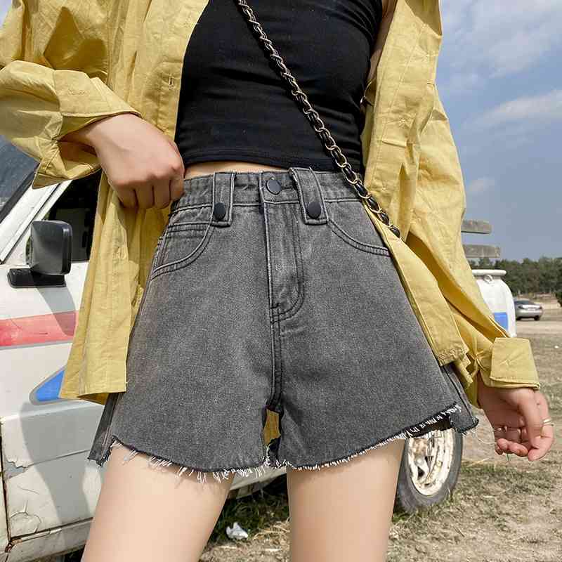 Irregular Burr Denim Shorts Women High Waist Solid Pocket Female Black Blue Jean Skirt Summer Casual Ladies 210603
Irregular Burr Denim Shorts Women High Waist Solid Pocket Female Black Blue Jean Skirt Summer Casual Ladies 210603