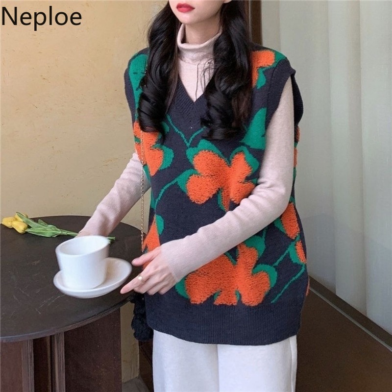 Neploe Knitted Sweater Vest Embroidery Flower Pullovers V Neck Tops Women Jumper Sleeveless Oversized Woman Sweaters Clothing 210422