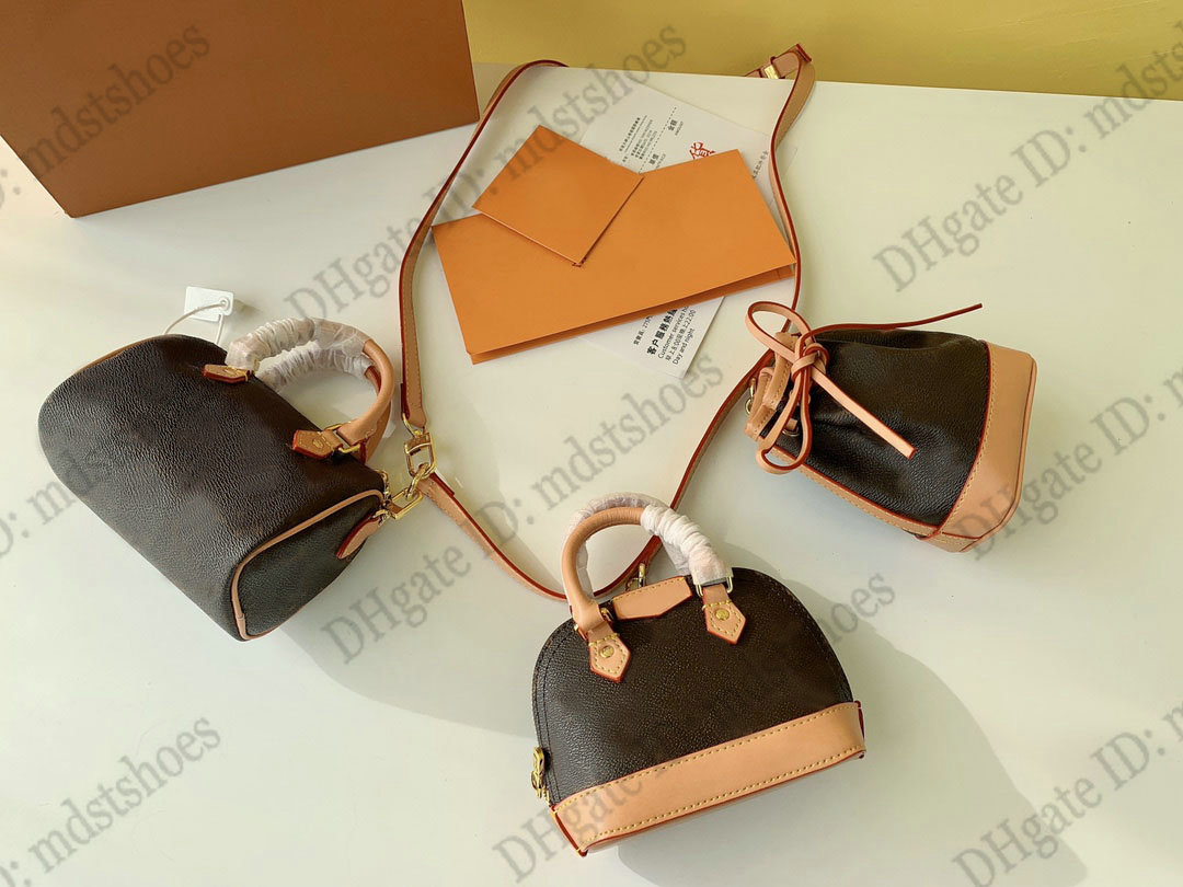 Trio Mini Icones Pochette Shoulder Bag Nano Speedy Alma Noe M81081 Designer Womens 3 in 1 CrossBody Luxury Monograms Canvas Leather Belt Bags
Trio Mini Icones Pochette Shoulder Bag Nano Speedy Alma Noe M81081 Designer Womens 3 in 1 CrossBody Luxury Monograms Canvas Leather Belt Bags