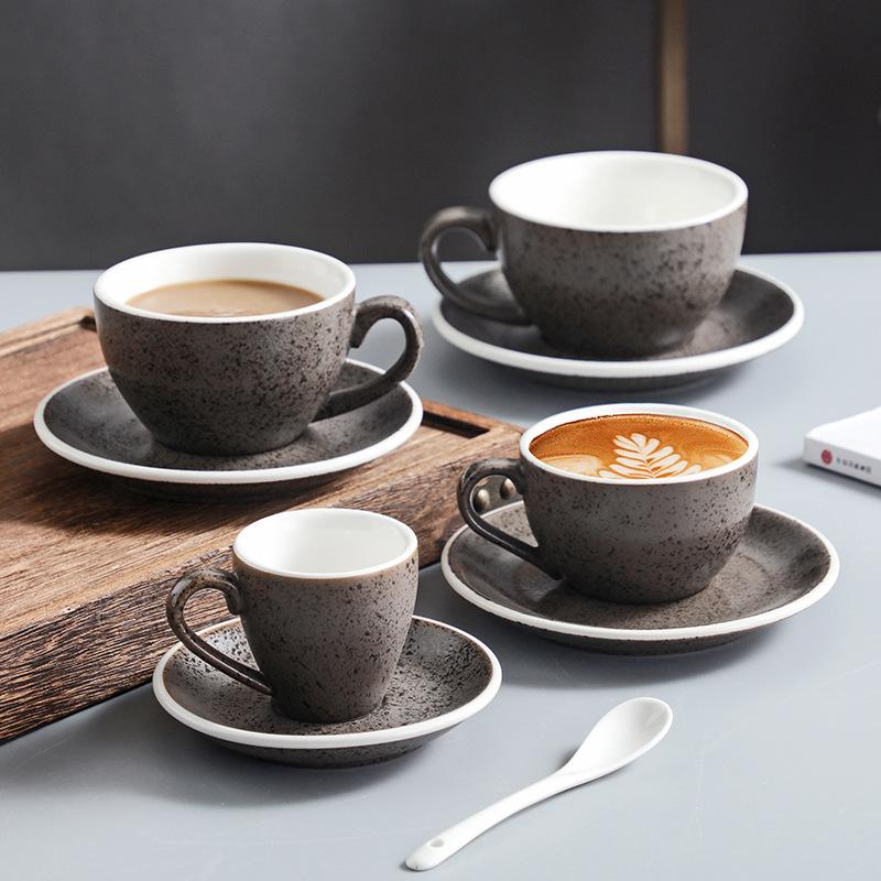 Mugs Simple Tea Cups And Saucer Sets Japanese Style Vintage Ceramic Reusable Handmade Stoare Cup Afternoon Teas Coffee Tazze
Mugs Simple Tea Cups And Saucer Sets Japanese Style Vintage Ceramic Reusable Handmade Stoare Cup Afternoon Teas Coffee Tazze