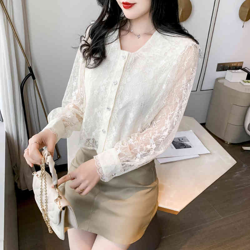 Embroidered Lace Blouse French Style Sweet Shirt Women Spring Mesh Hollow Out Blouses Fashion V-neck Collar Tops 13212 210506